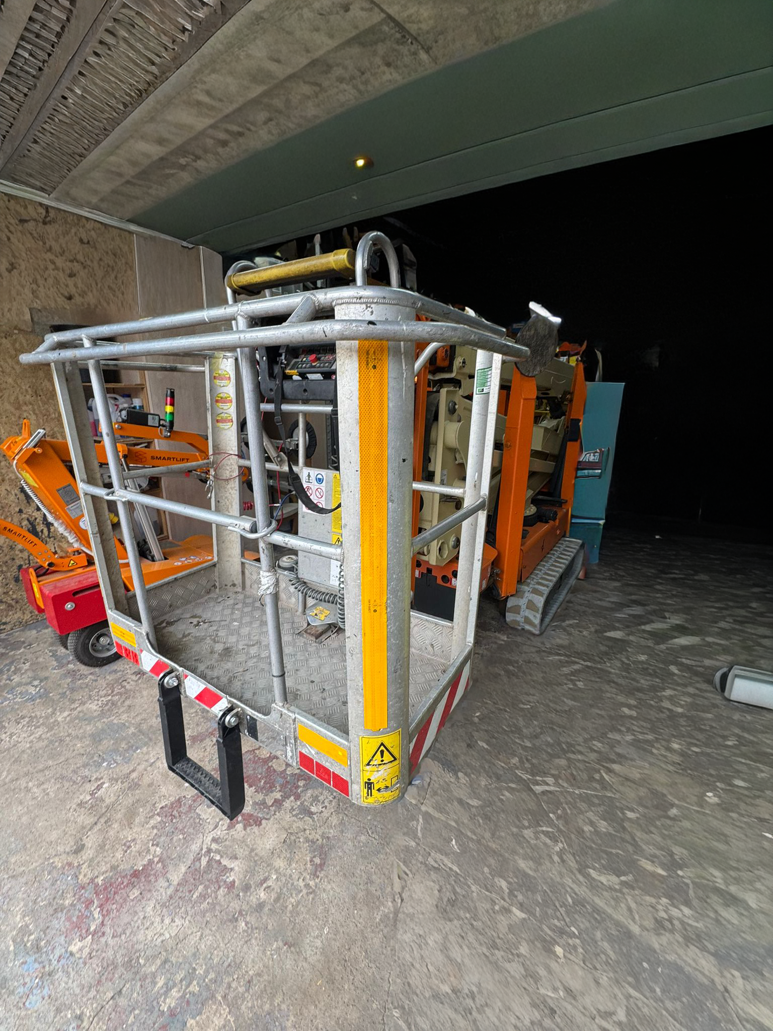 JLG X20J PLUS